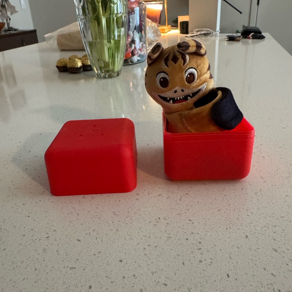 Star Wars loth cat cutie cuff